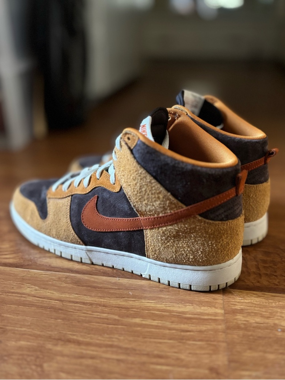 Nike Dunk High Premium 'Dark Curry'